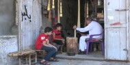 فيديو وصور|| عاشق نحت الخشب سعدي بلبل لـ"الكوفية": أشعر بالحياة داخل ورشتي