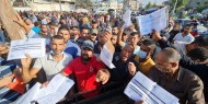 مئات التجار يعتصمون للمطالبة بإصدار تصاريح للعمل في الداخل المحتل